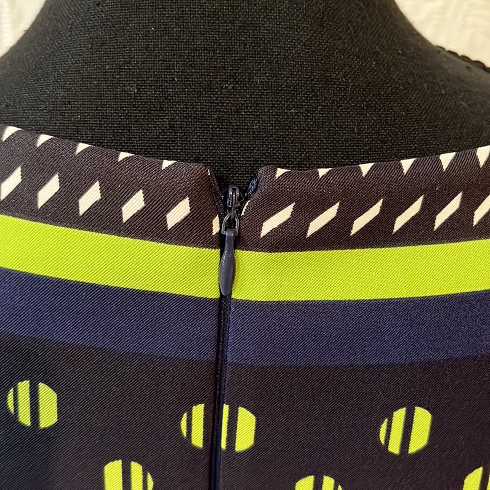 Tahari belted dress, size 2, NWT - Picture 12 of 16